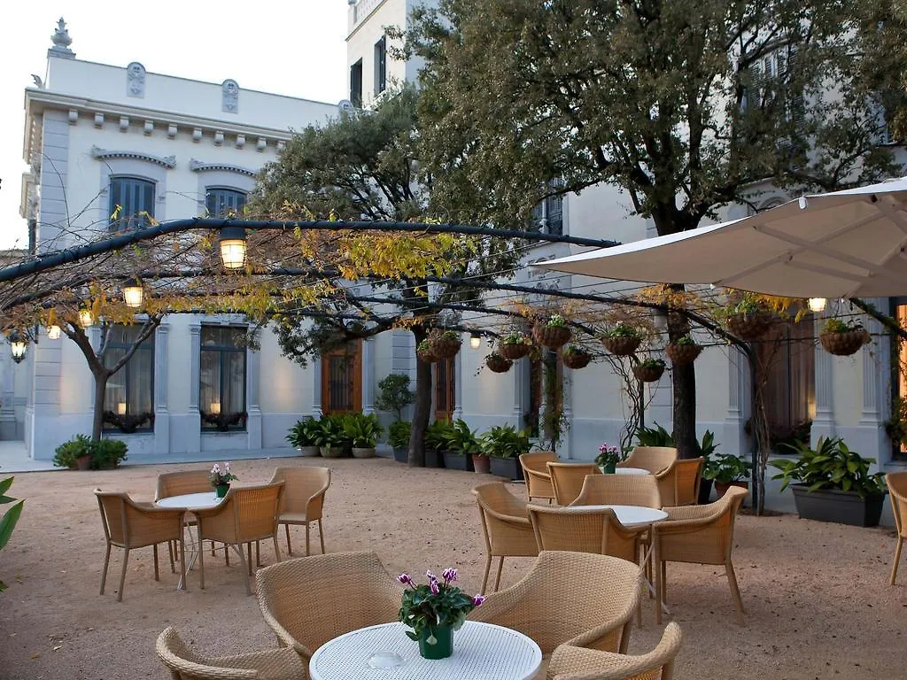 Hotel Balneario Prats 칼데스데말라벨라